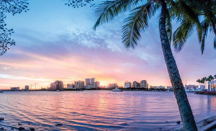 West palm beach skyline
