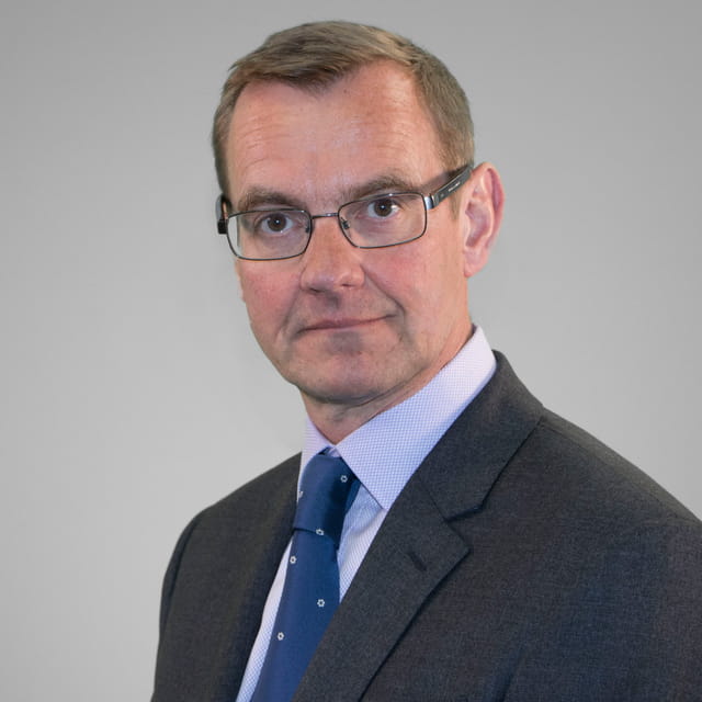 Peter Mace - London