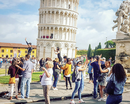 over tourism (image)